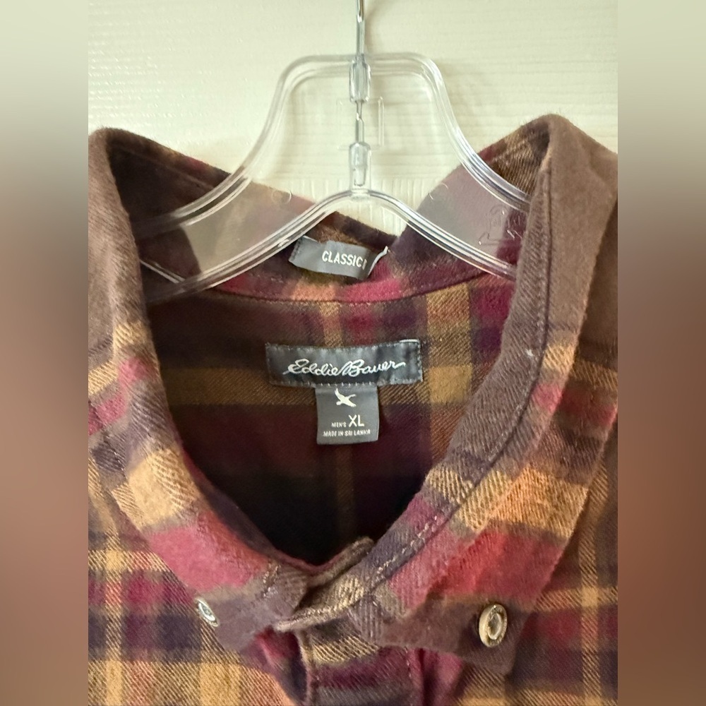 Eddie Bauer Shirt Mens XLarge Brown Red Plaid Flannel Long Sleeve Button Up XL - Picture 2 of 4